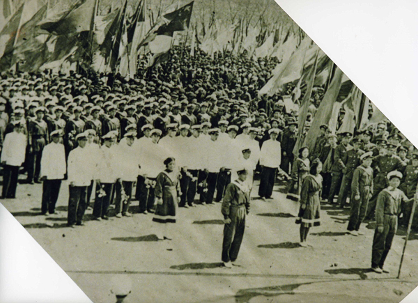 毕业学员参加毕业检阅