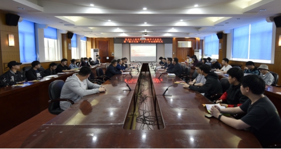 我校举行校园招聘会暨江西籍学子见面会——为“赣才归巢”人才工作站授牌